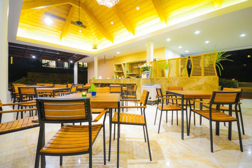 Crystal Wild Resort Panwa Phuket Exteriör bild